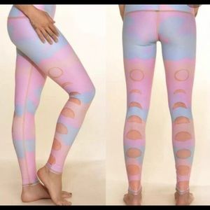 Teeki New Moon Rainbow Cotton Candy Leggings